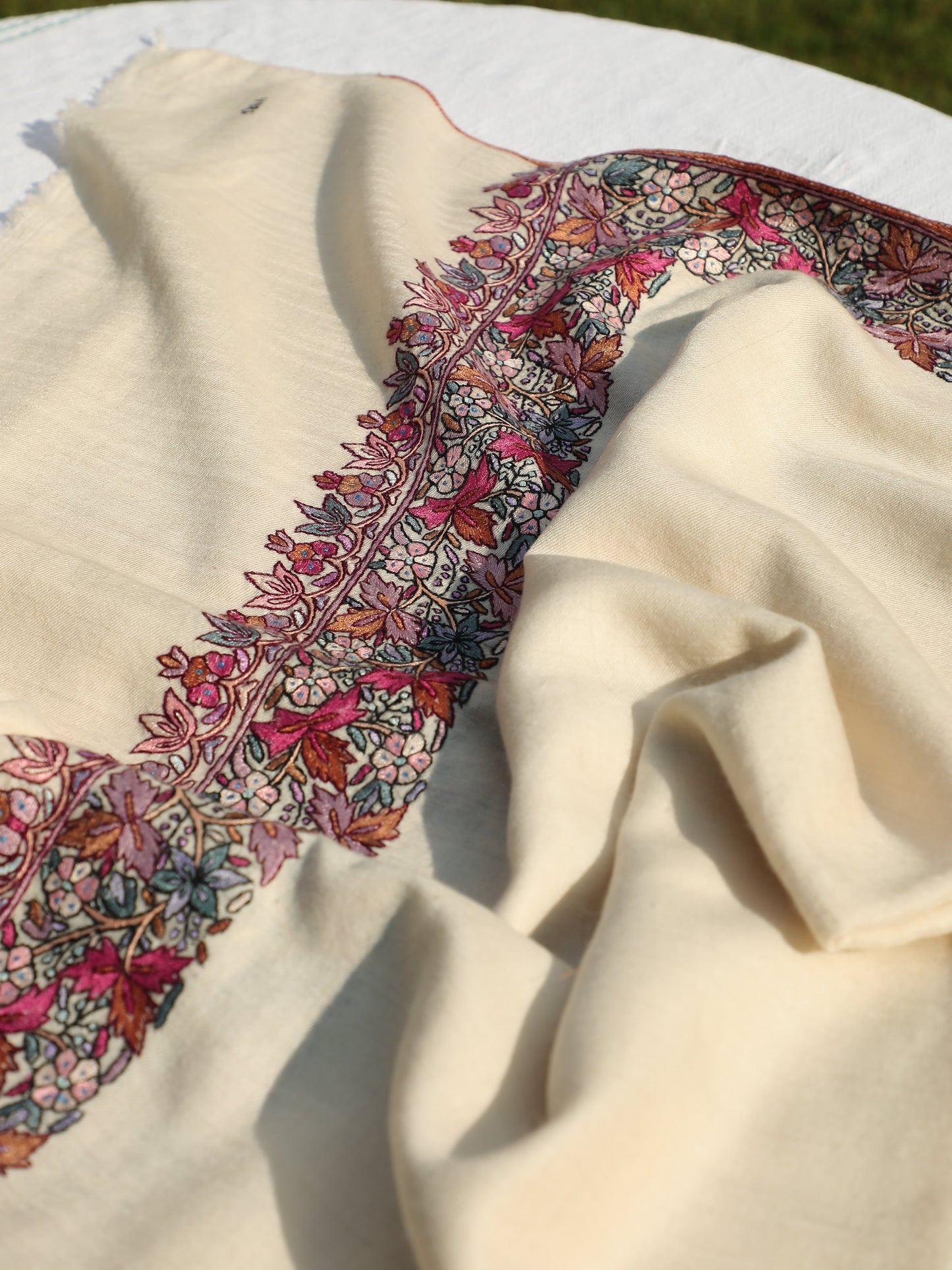 Phoolkari Sozni Pashmina, Gulbahaar Pashmina, Cream Blossom Sozni