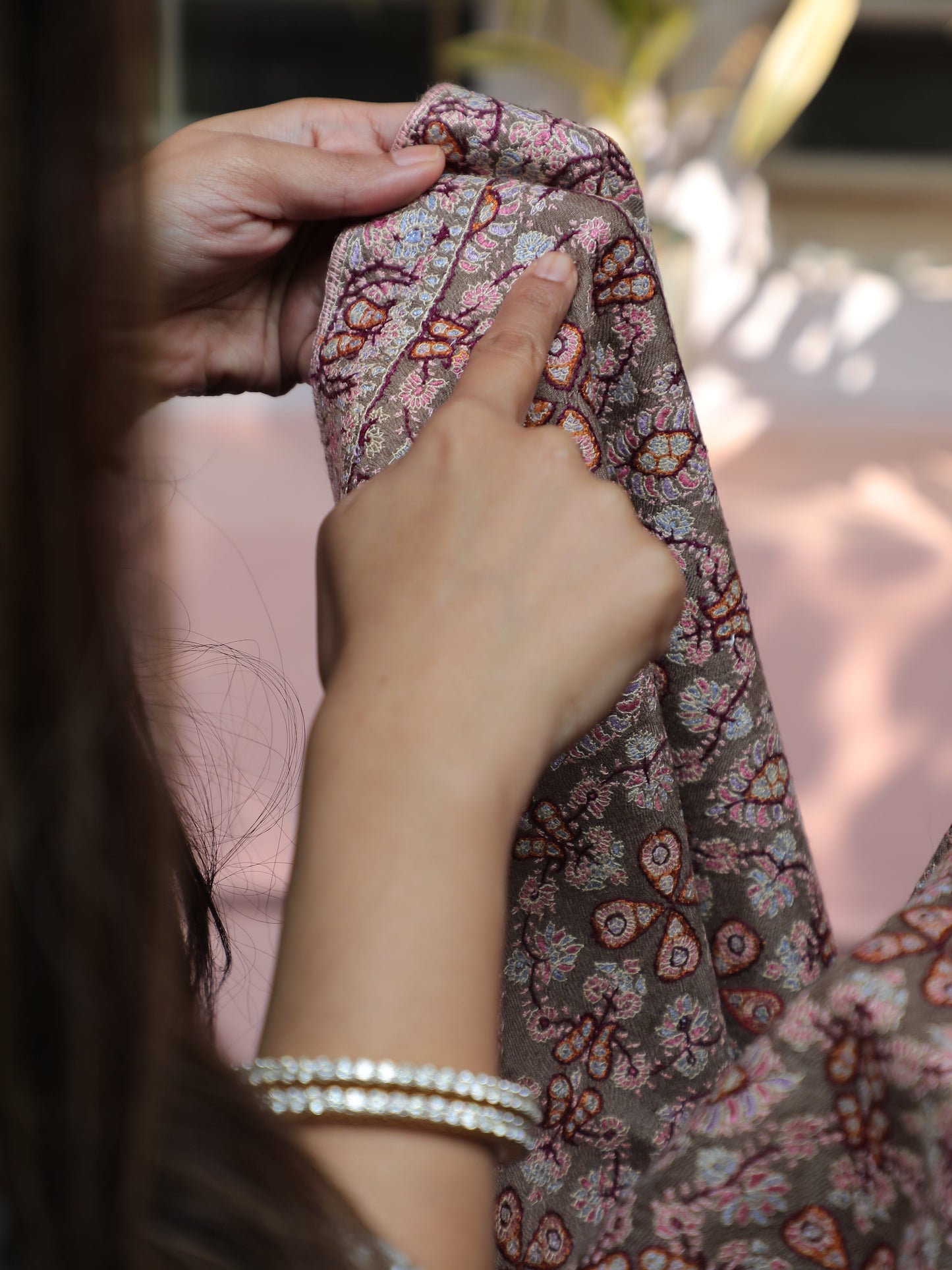 Sonpah Taupe Blossom, Rust Rosette Pashmina