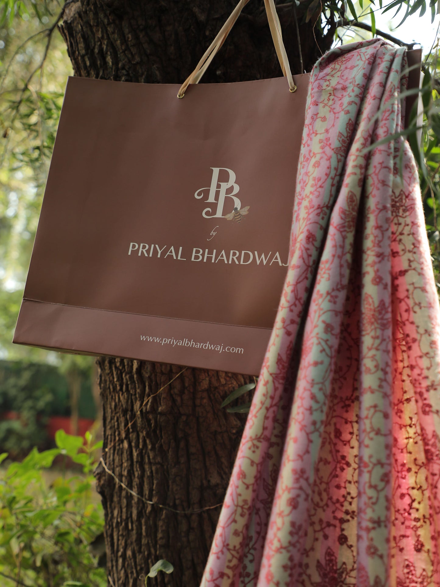 Gulabi Noor Pashmina, Kashmir Rose Breeze Shawl