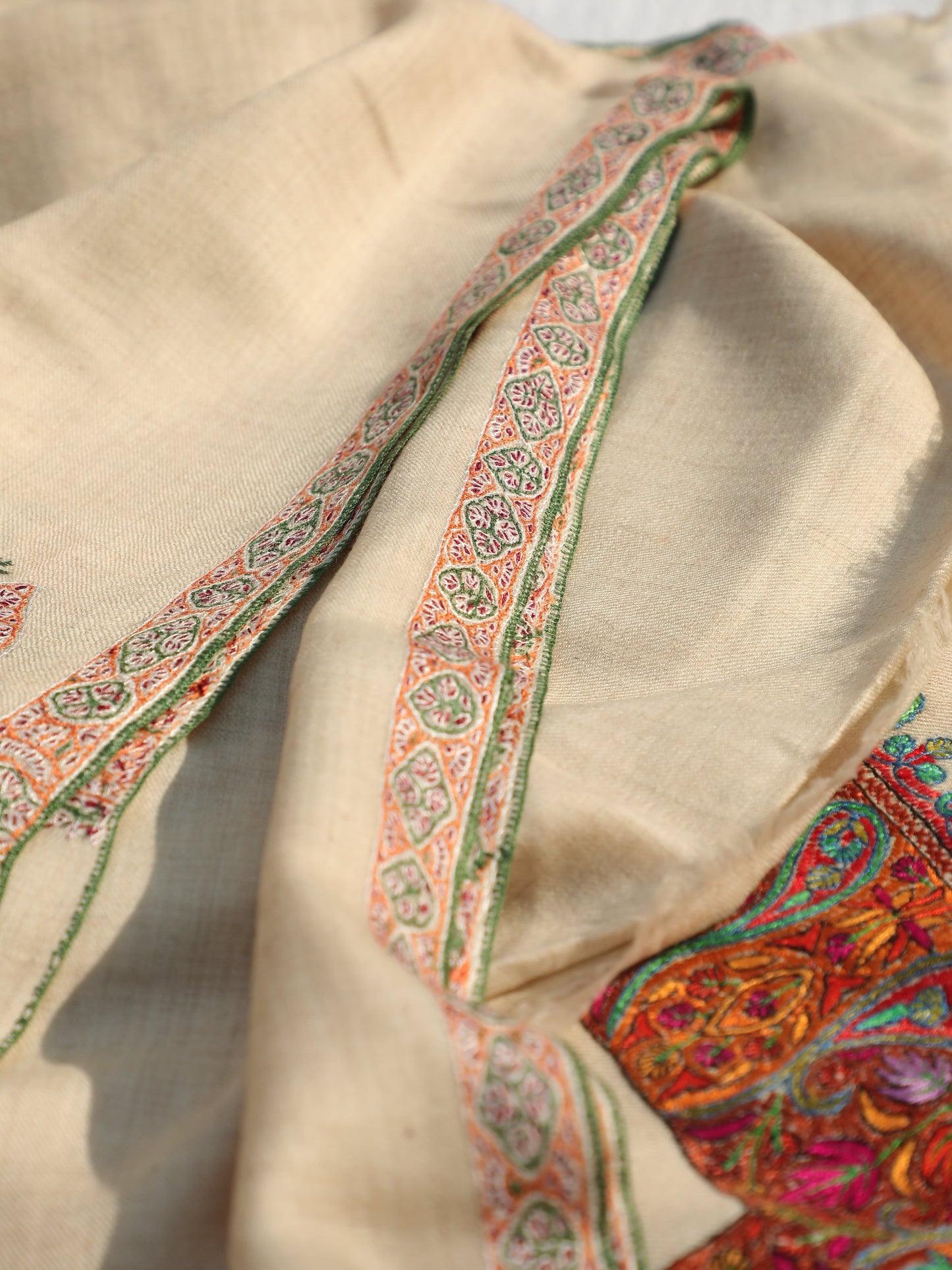 Rangrez Pashmina, Festive Aura Shawl